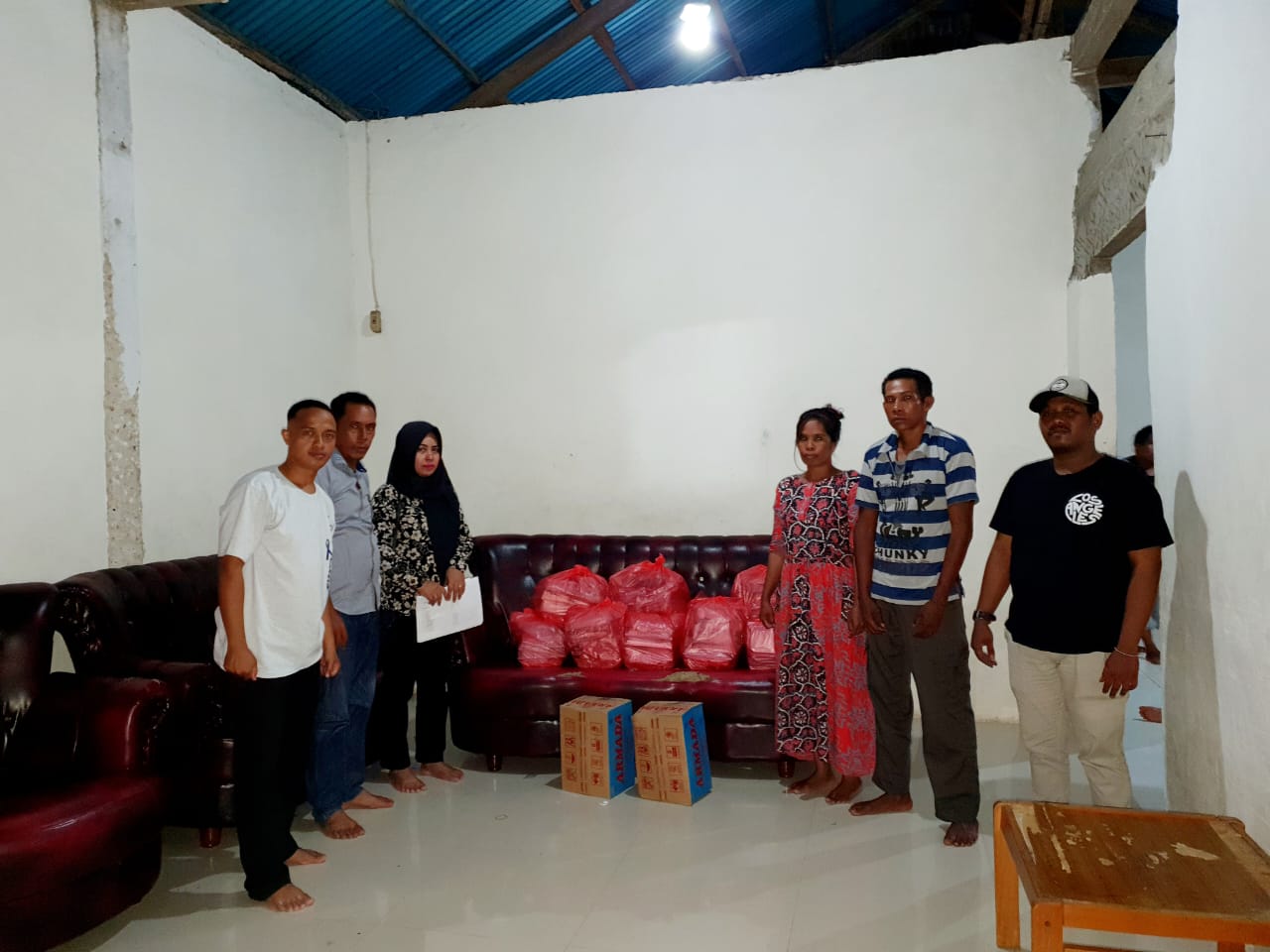 Distribusi Bantuan Makanan Selama 7 Hari Di 5 Titik Pengungsi Kepada Korban Bencana Sosial Fiditan