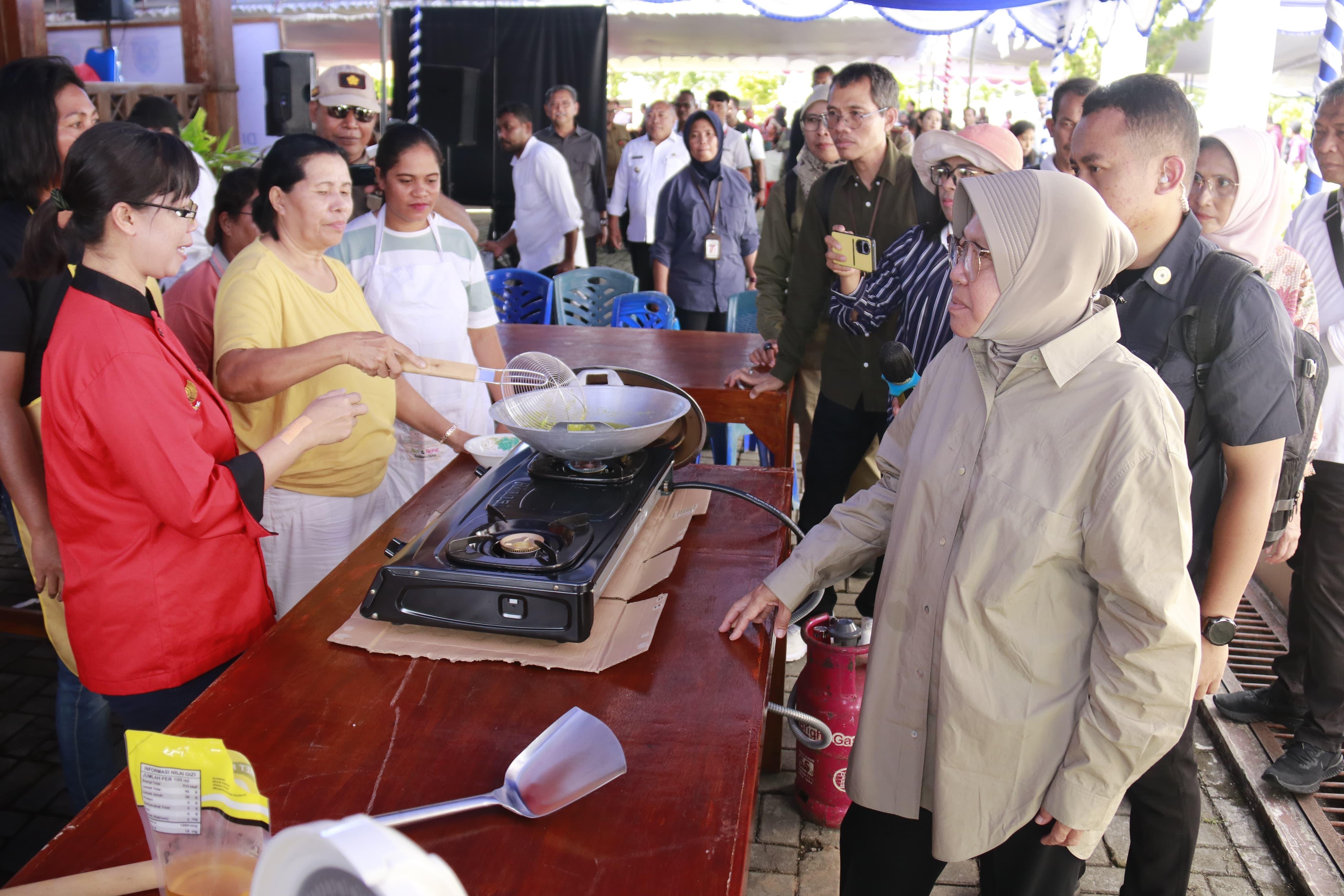 Usaha Marie Wijen Kota Batu Laris Manis Berkat Dampingan PENA Kemensos